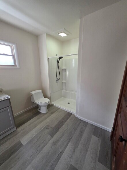 Building Photo - 409 S 3rd St