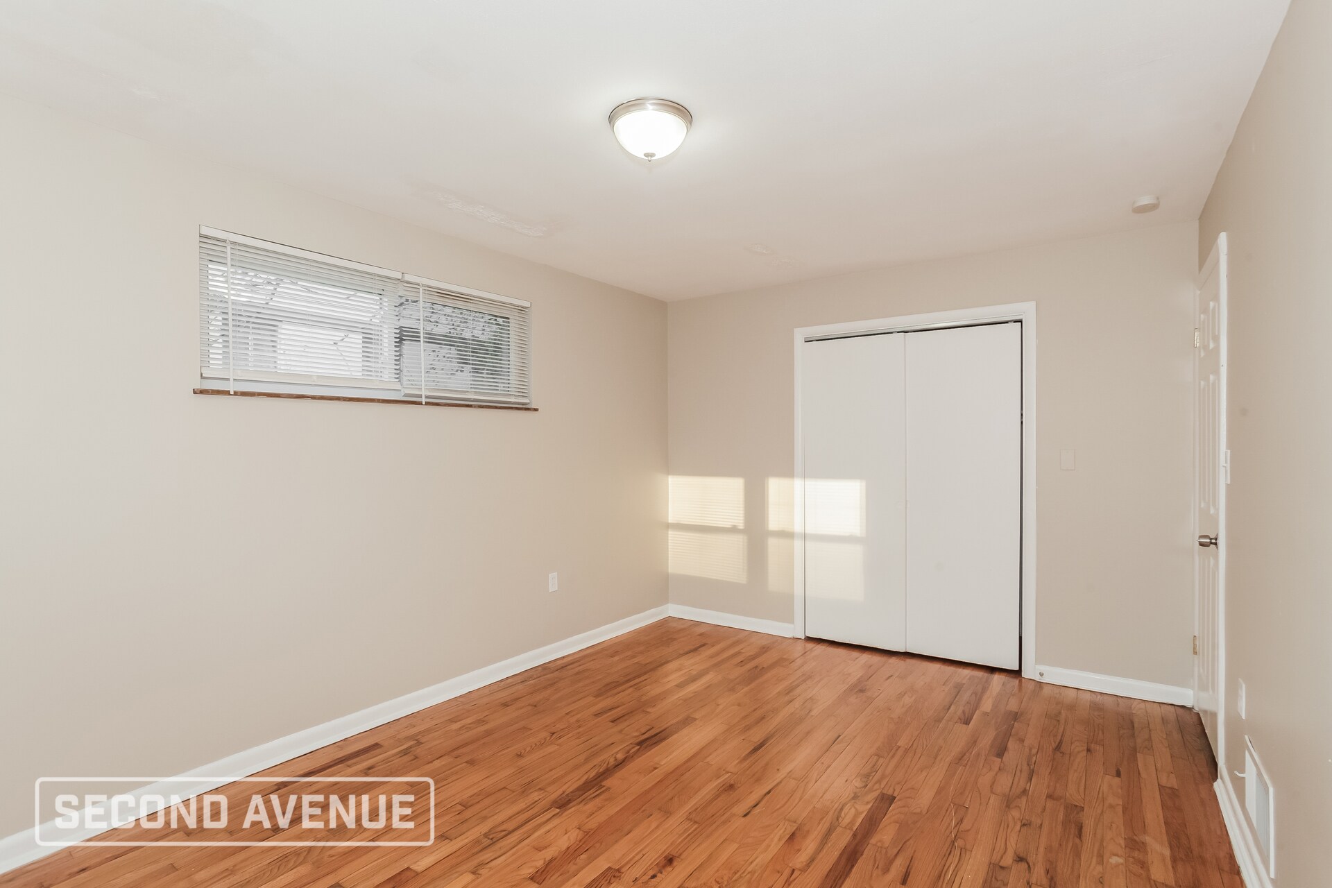 Building Photo - 550 Fairbanks Ave