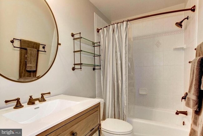 Building Photo - 9110 Sterling Montague Dr