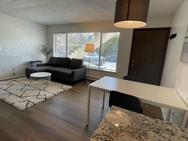 Interior Photo - Gilmore Apts