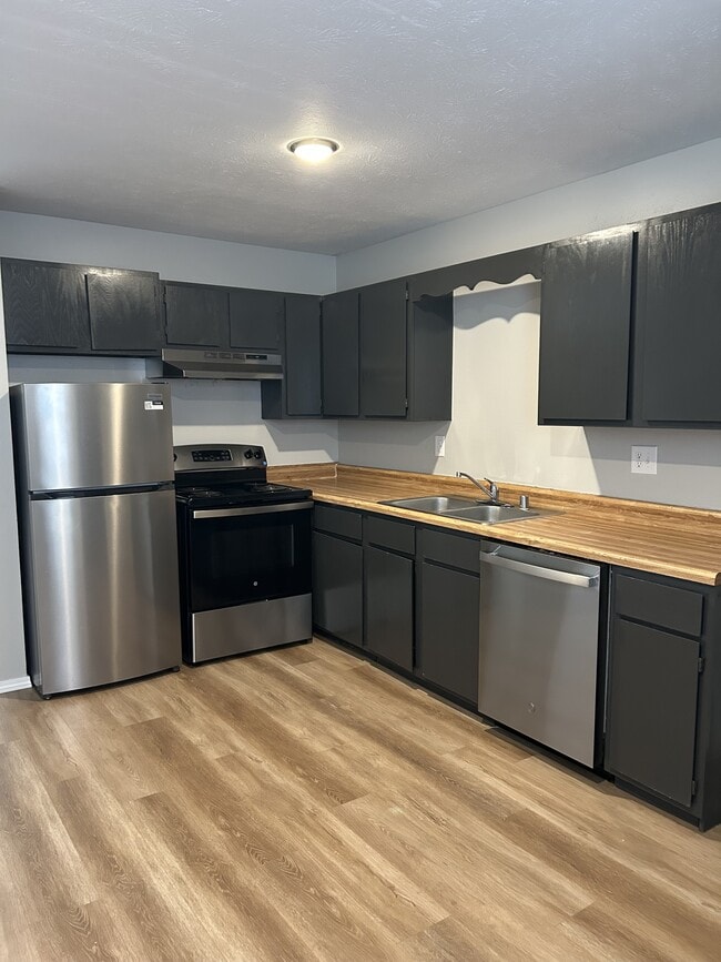 Building Photo - 172 Brooke Lynn Dr