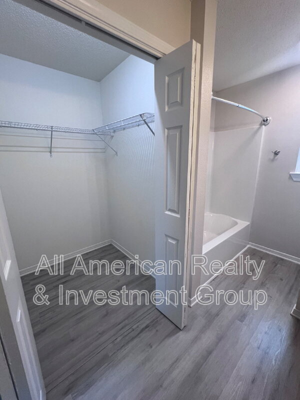 Building Photo - 384 Pristine Water Ln