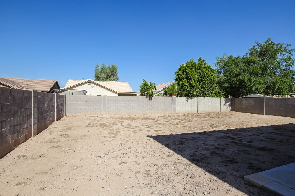 Building Photo - 5804 S 10th Dr
