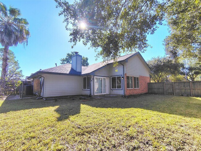 Building Photo - 4403 Waterfall Way