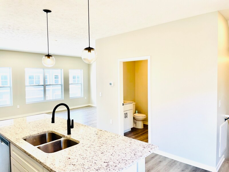 Building Photo - 20877 South Ct