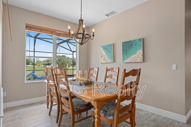 Building Photo - 825 Wildflower Rd