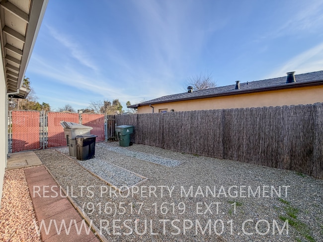 Building Photo - Charming Clean Rocklin Home with RV! Solar