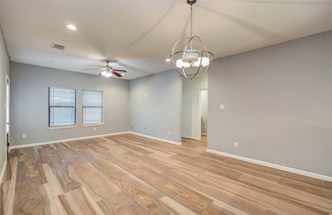 Building Photo - 8040 Howton St