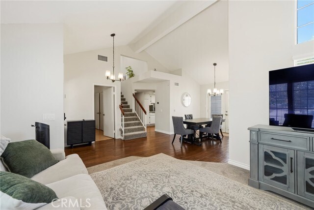 Building Photo - 1505 Canterbury Cir