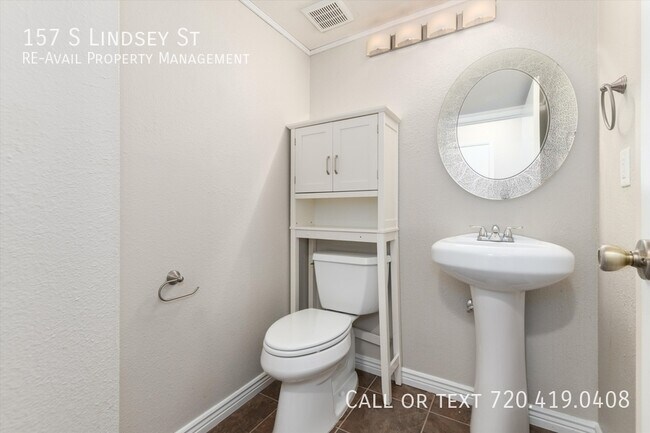 Building Photo - 157 S Lindsey St