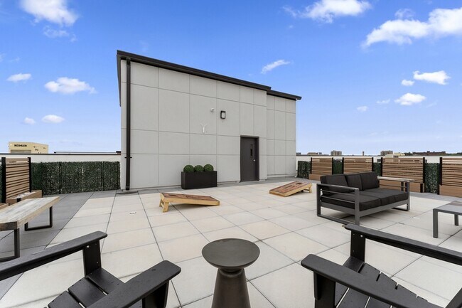 Building Photo - 49 N Day St