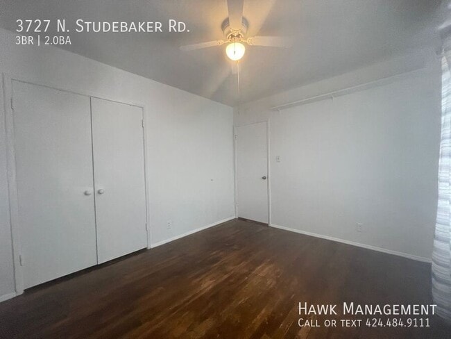Building Photo - 3727 N Studebaker Rd