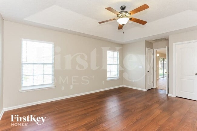 Building Photo - 247 Ridgewick Dr S