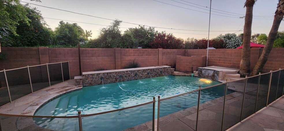 Pool4 - 3138 N 83rd St