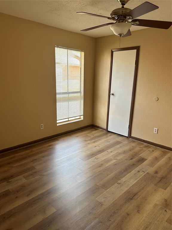 Building Photo - 10100 S Gessner Rd