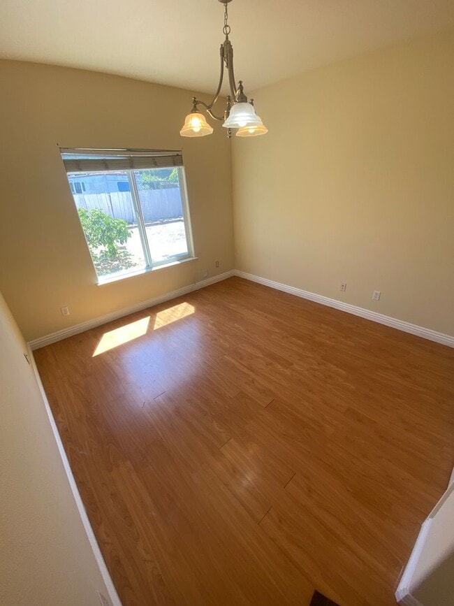 Building Photo - Advent - Three Bedroom House W/ Two Car Ga...