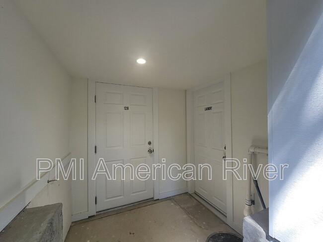 Building Photo - 1218 U St
