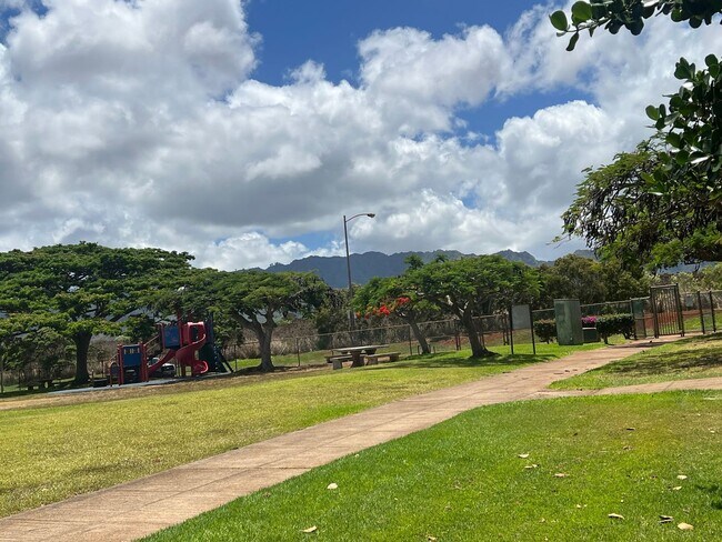 Building Photo - 2 Bedroom / 2 bath, 759 Sq Ft. unit with 2...