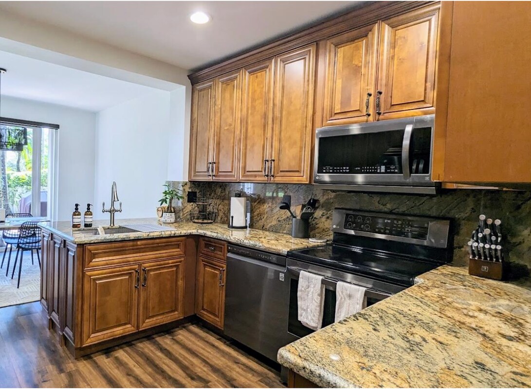 Building Photo - 1181 SW 158th Ave