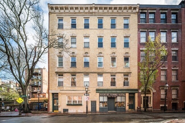 Building Photo - 54 Myrtle St