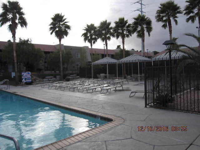 Building Photo - UPGRADED BELLA VITA 1 BEDROOM CONDO