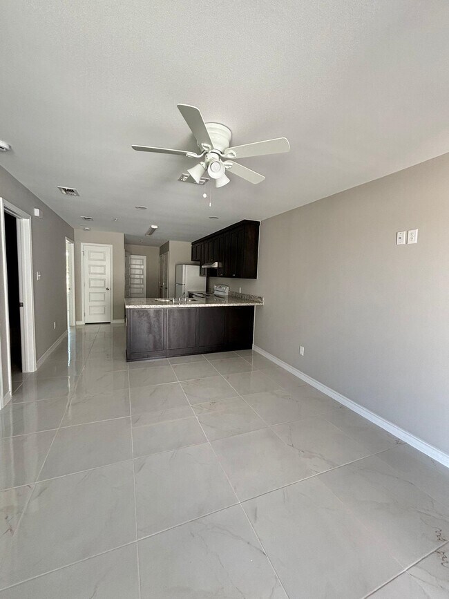 Building Photo - 315 Dorel Dr