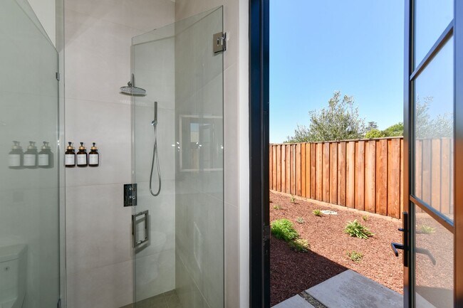 Building Photo - Discover NapaLuxe, A Newly Constructed Pri...