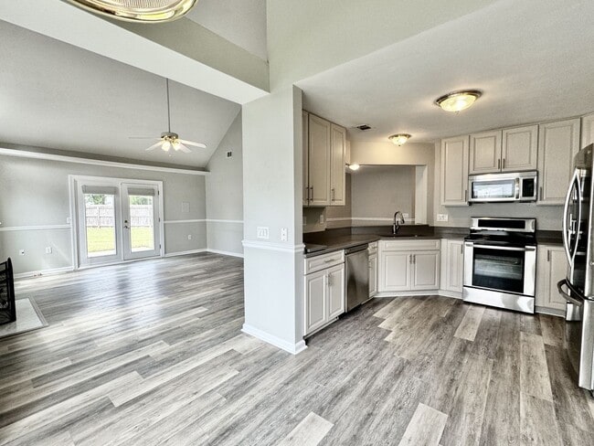 Building Photo - Ready 06-17-26 in Sawyers Mill - Ranch Home w/Loft On Cul-De-Sac! Pet Friendly - Grassfield High ...