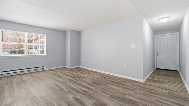 Floorplan - Waters Edge Apartments