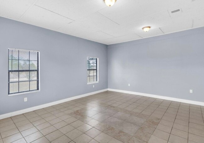 Building Photo - 9678 Interstate 10 Frontage Rd