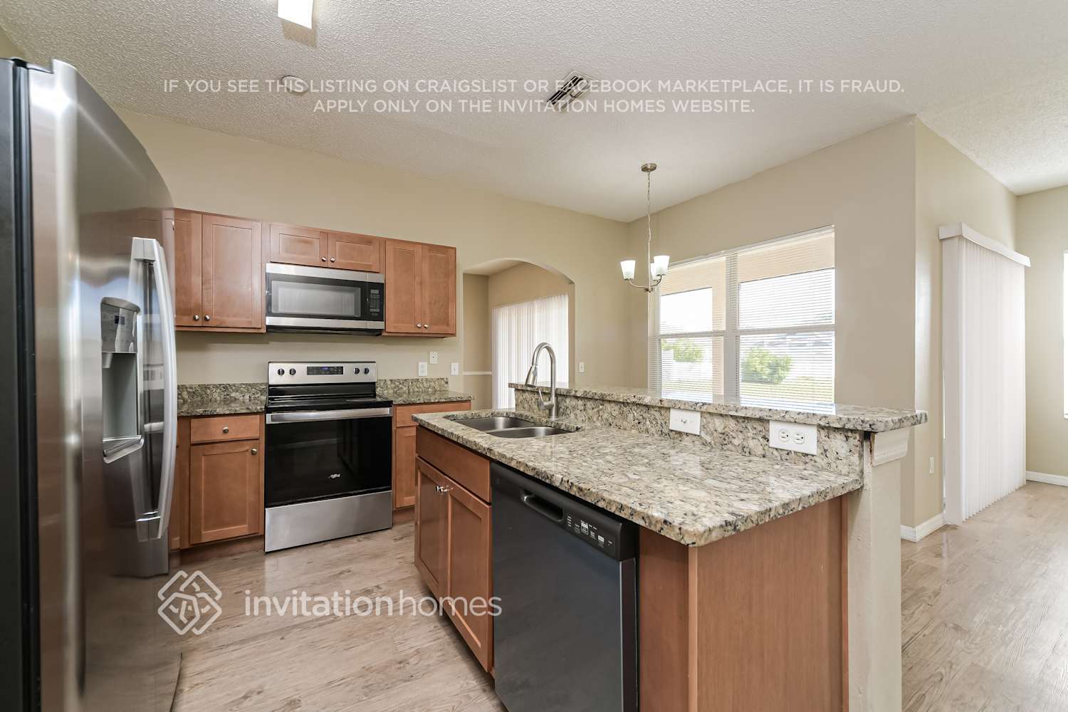 Building Photo - 467 Tamarind Parke Ln