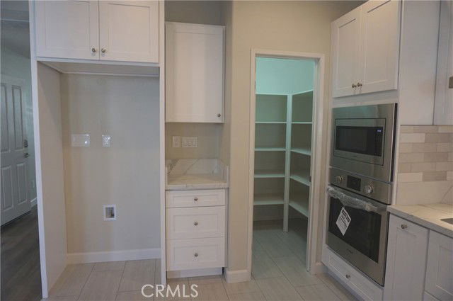 Building Photo - 33 Kelsey