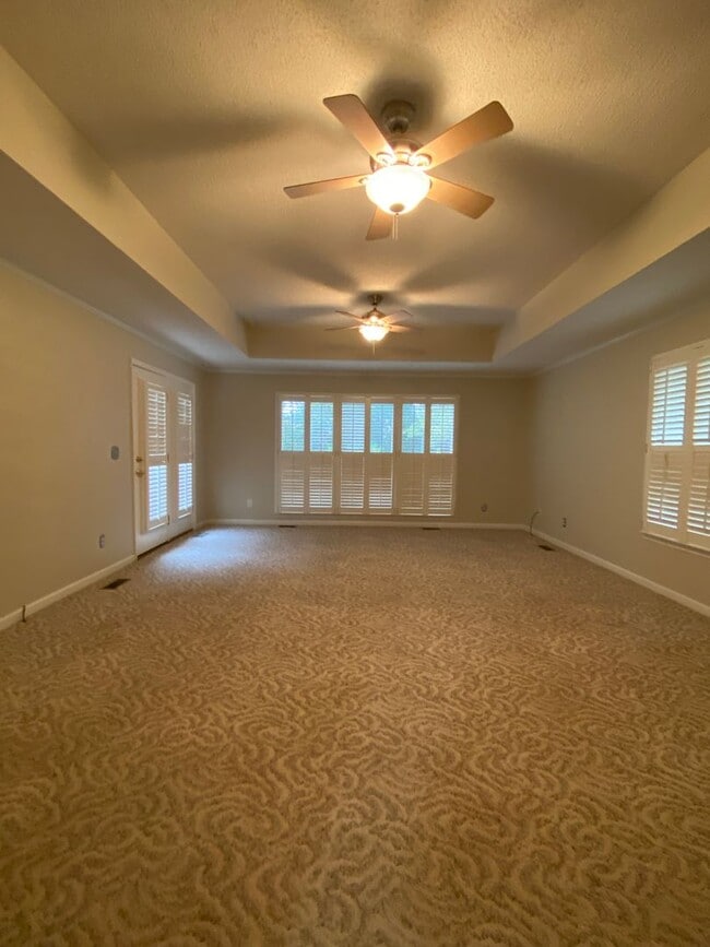 Building Photo - Coming Soon!