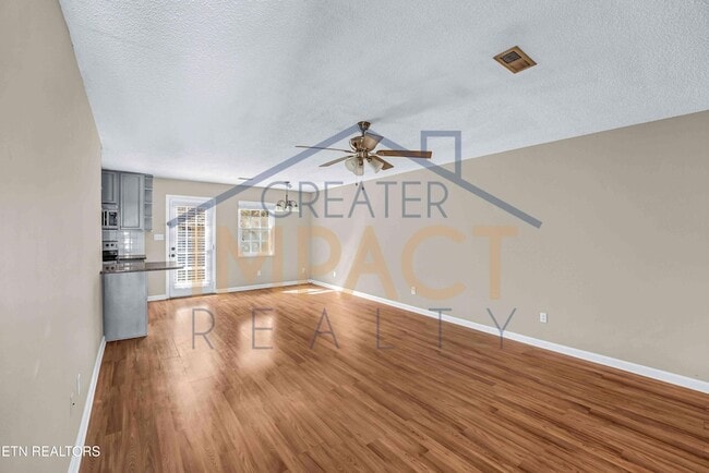 Building Photo - 1045 Blinken St