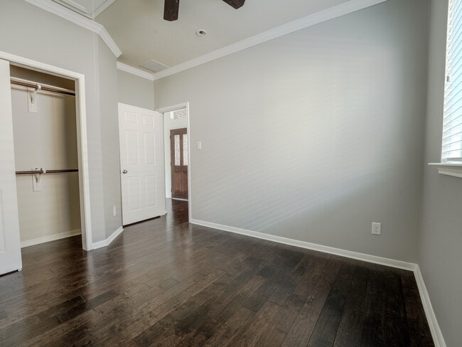 Building Photo - 24531 Via Salerno Ct