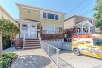 Building Photo - 15-62-62 Murray St