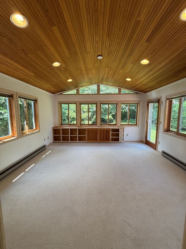 Building Photo - The Brunswick WeHa Center Colonial