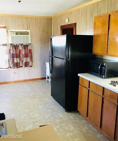 Building Photo - 2 br, 1 bath House - 2238 Mill Street