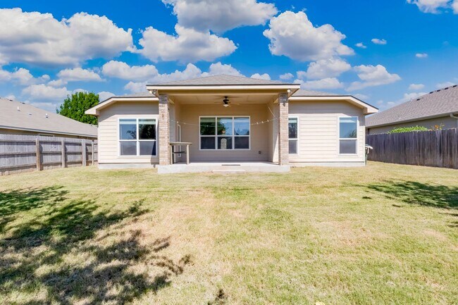 Building Photo - 7431 Amber Meadow Loop
