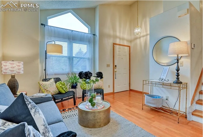 Building Photo - 6180 Kettle Ct