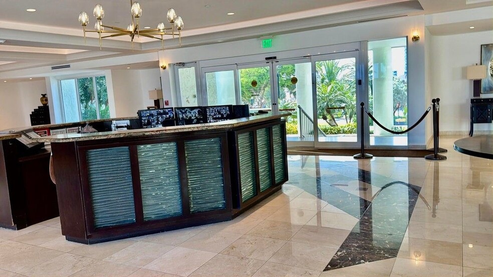 Building Photo - 3410 Galt Ocean Dr