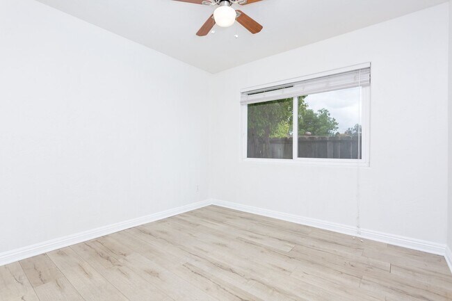 Building Photo - Traditional 1 Story Tierrasanta Home