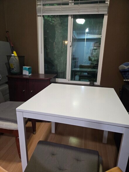 Building Photo - 2321 Highbury Ave