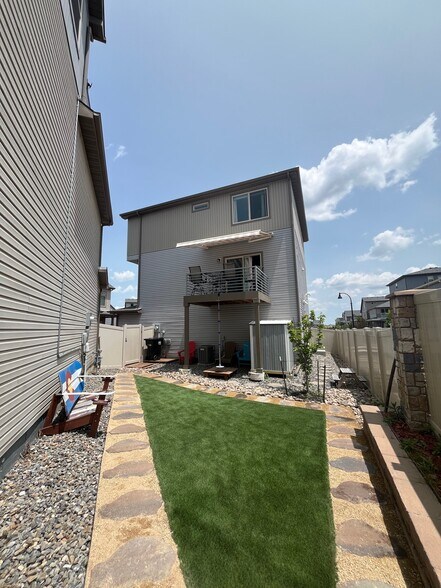 Awning Rear Yard Full View - 9642 Timberlake Loop