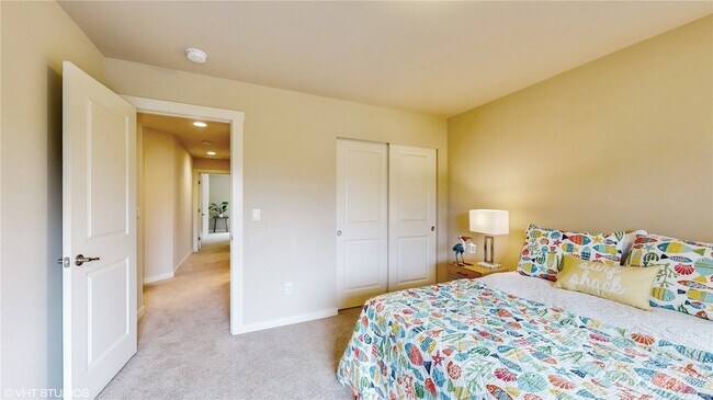 Building Photo - 13101 NE 84th St