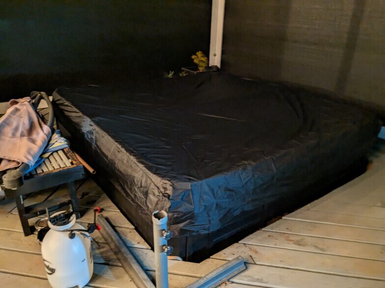 Hot tub out back - 24028 25th Ave S