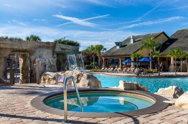 Building Photo - 8974 California Palm Rd