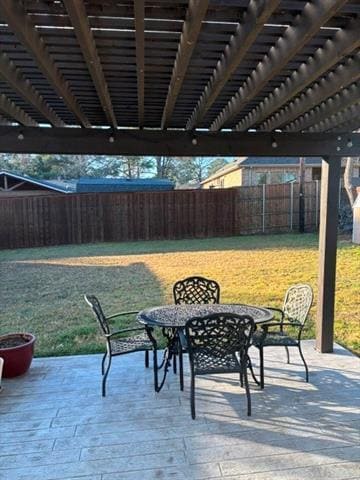 Building Photo - 2611 Peninsula Dr