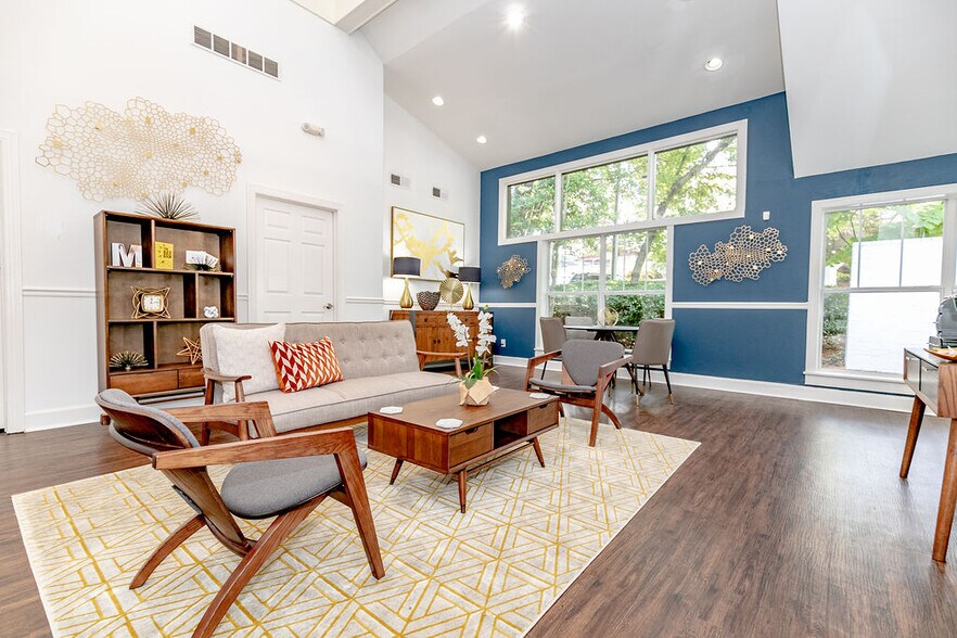 Morningside Courts 594 Wimbledon Rd NE Atlanta GA 30324 Apartment