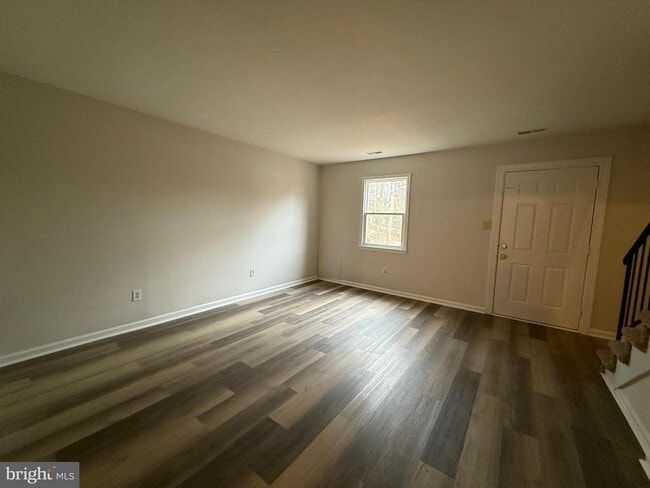 Building Photo - 4 Manchester Ct